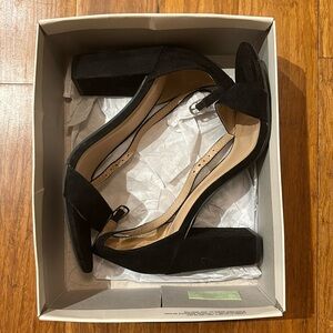 targets “a new day” black suede block heels in size 8.5